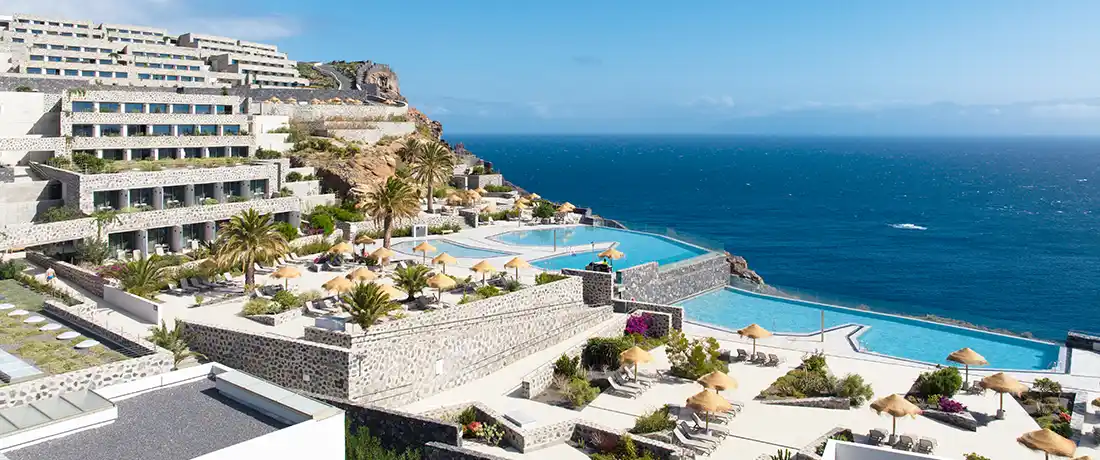 Bsncasl Hotel & Spa